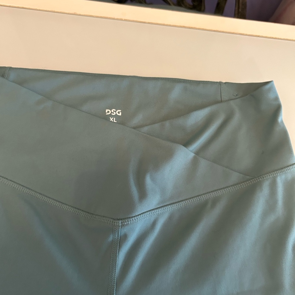 DSG Yoga Pants XL
